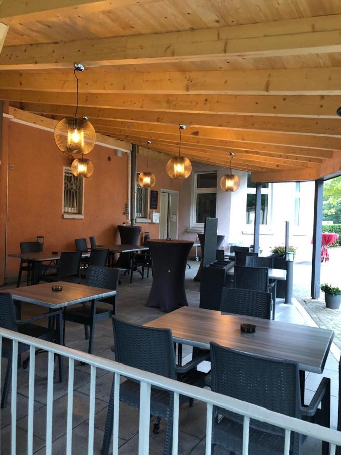 Gasthof & Restaurant "Am Kreuz" Essen Exterior photo
